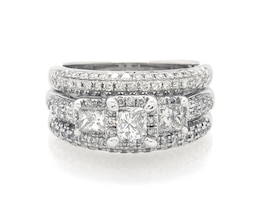 Previously Owned Princess-Cut Diamond Three-Stone Halo Bridal Set 1-3/4 ct tw 14K White Gold Size 6.75