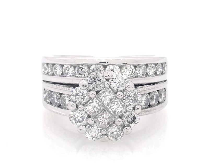 Main Image 1 of Previously Owned Princess-Cut Quad Diamond Bridal Set 2 ct tw 14K White Gold Size 6