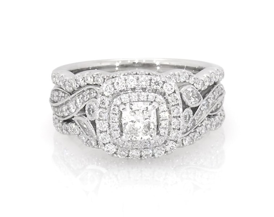 Previously Owned Neil Lane Cushion-Cut Diamond Double Halo Bridal Set 1-1/3 ct tw 14K White Gold Size 6/5