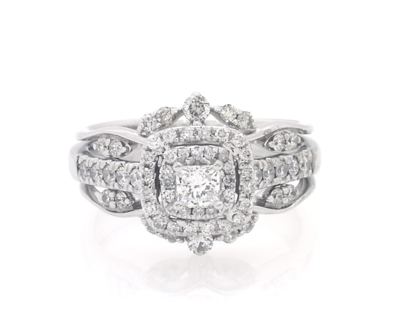 Main Image 1 of Previously Owned Princess-Cut Diamond Double Halo Bridal Set 5/8 ct tw 14K White Gold Size 6