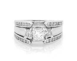 Previously Owned Princess-Cut Diamond Three-Stone Bridal Set 1-1/3 ct tw 14K White Gold Size 7.5
