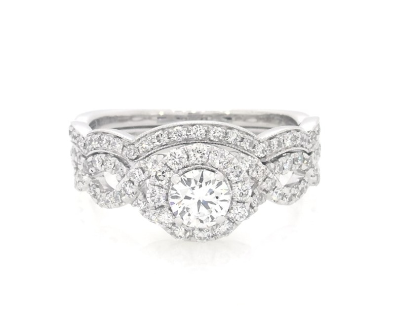Main Image 1 of Previously Owned Neil Lane Round-Cut Diamond Halo Bridal Set 1-1/6 ct tw 14K White Gold Size 6.5