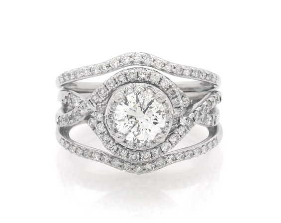 Previously Owned Round-Cut Diamond Halo Bridal Set 1-1/2 ct tw 14K White Gold Size 6