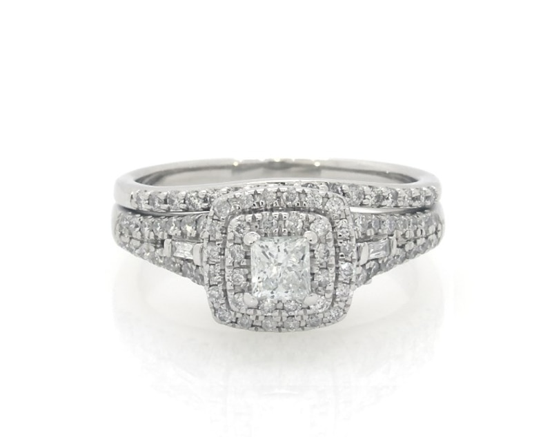 Main Image 1 of Previously Owned Princess-Cut Diamond Double Halo Bridal Set 3/4 ct tw 10K White Gold Size 7