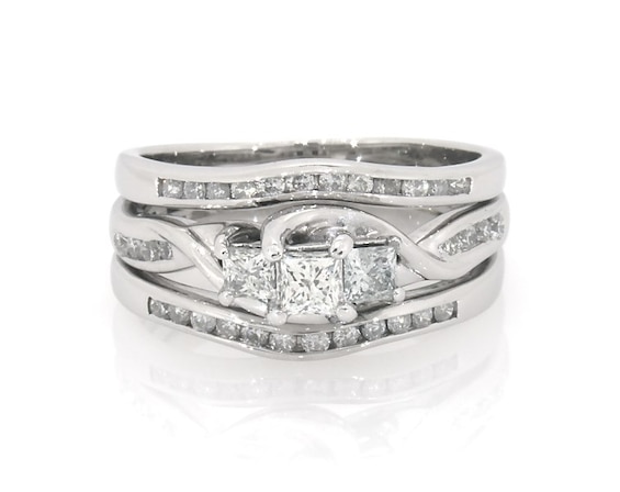 Previously Owned Princess-Cut Diamond Three-Stone Bridal Set 5/8 ct tw 10K White Gold Size 6