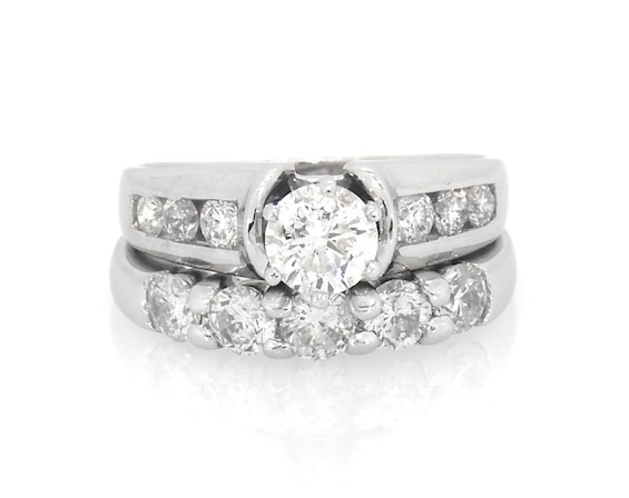 Previously Owned Round-Cut Diamond Bridal Set 1-7/8 ct tw 14K White Gold 7.25