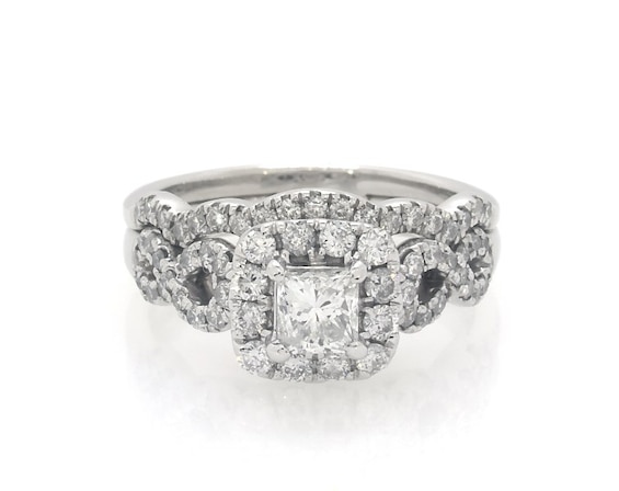 Previously Owned Princess-Cut Diamond Halo Bridal Set 1 ct tw 14K White Gold Size