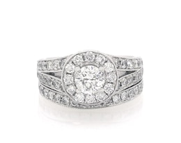 Previously Owned Round-Cut Diamond Halo Bridal Set 1-3/4 ct tw 14K White Gold Size 5.5
