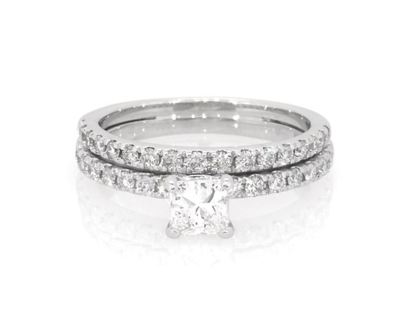 Main Image 1 of Previously Owned Princess-Cut Diamond Bridal Set 7/8 ct tw 10K White Gold Size 6.25