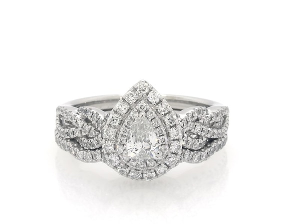 Previously Owned Neil Lane Pear-Shaped Diamond Bridal Set 7/8 ct tw 14K White Gold Size