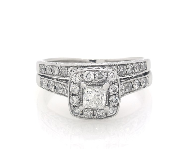 Main Image 1 of Previously Owned Princess-Cut Diamond Halo Bridal Set 1-1/5 ct tw 14K White Gold Size 8.75