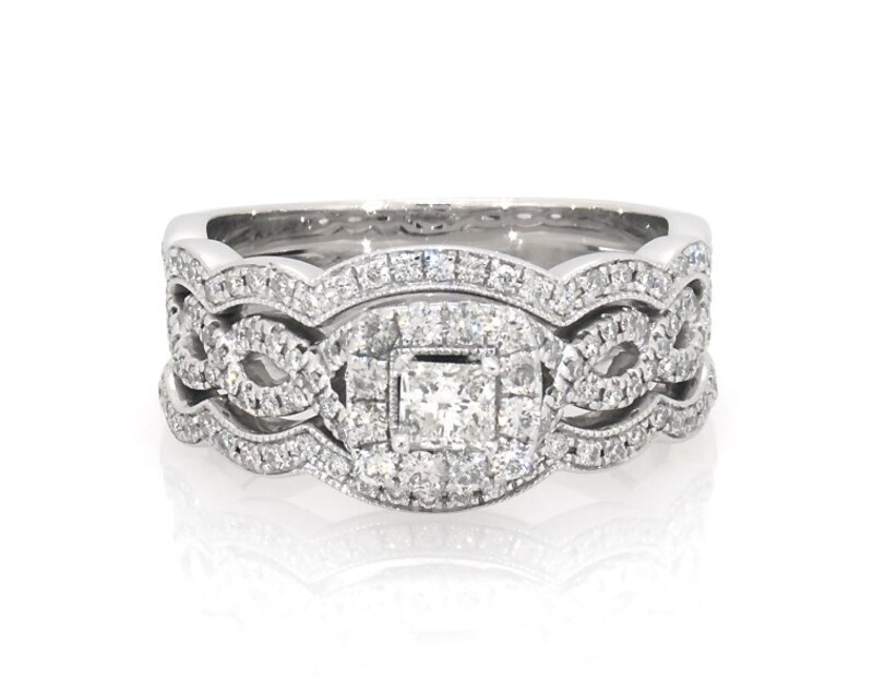 Main Image 1 of Previously Owned Neil Lane Princess-Cut Diamond Twist Shank Bridal Set 1 ct tw 14K White Gold Size 8