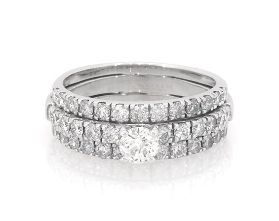 Previously Owned Round-Cut Diamond Bridal Set 2-1/5 ct tw 14K White Gold Size 9.25