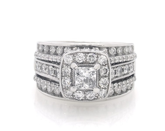 Previously Owned Diamond Bridal Set 1-3/8 ct tw 14K White Gold Size 5.25