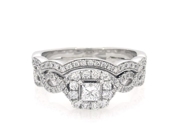 Previously Owned Neil Lane Princess-Cut Diamond Bridal Set 7/8 ct tw 14K White Gold Size