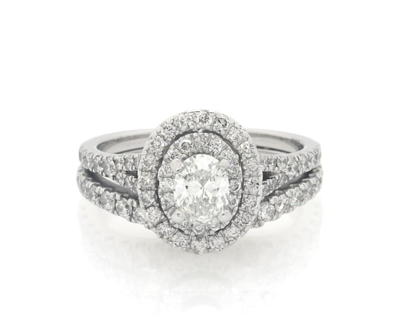 Main Image 1 of Previously Owned Neil Lane Oval-Cut Diamond Double Halo Bridal Set 1-1/2 ct tw 14K White Gold Size 7.5
