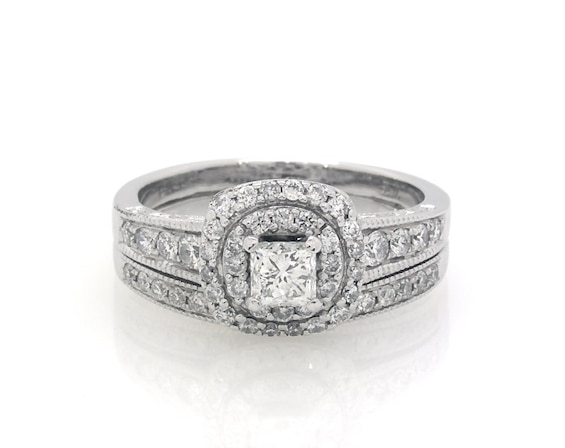 Previously Owned Princess-Cut Diamond Double Halo Bridal Set 7/8 ct tw 14K White Gold Size 5.25