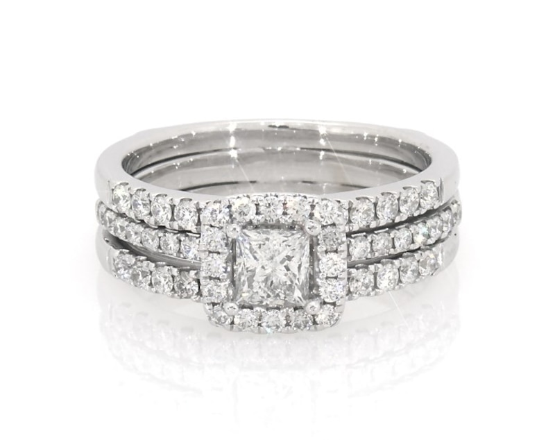 Main Image 1 of Previously Owned Princess-Cut Diamond Cushion Halo Bridal Set 1-3/8 ct tw 14K White Gold Size 8.75