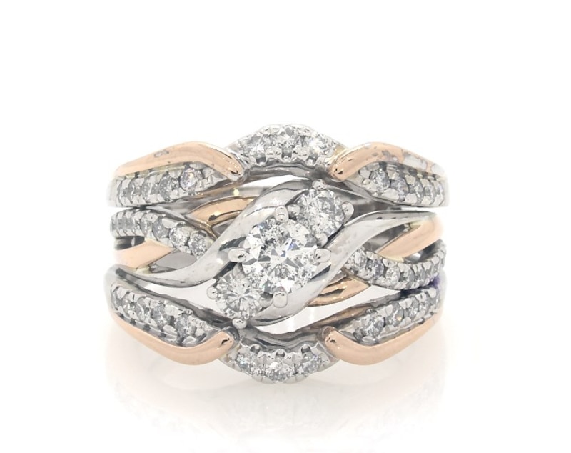 Main Image 1 of Previously Owned Round-Cut Three-Stone Diamond Bridal Set 7/8 ct tw 14K Two-Tone Gold Size 5.75