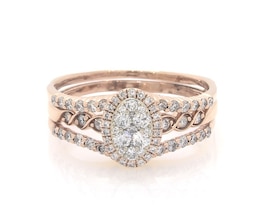 Previously Owned Multi-Diamond Oval Halo Bridal Set 7/8 ct tw 10K Two-Tone Gold Size 9.75