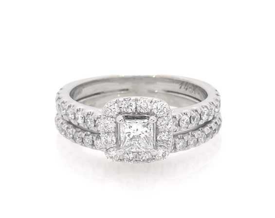 Previously Owned Neil Lane Princess-Cut Diamond Halo Bridal Set 1 ct tw 14K White Gold Size 5.5