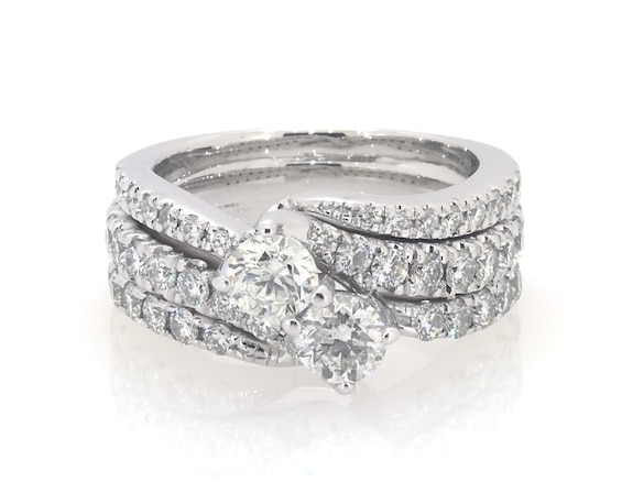 Previously Owned Ever Us Round-Cut Diamond Two-Stone Bridal Set 2-1/5 ct tw 14K White Gold Size 6.5