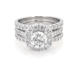 Previously Owned Neil Lane Round-Cut Diamond Halo Bridal Set 4 ct tw 14K White Gold Size 8