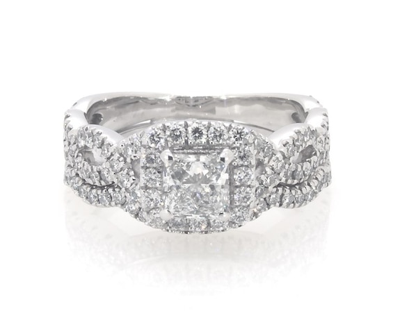 Previously Owned Neil Lane Princess-Cut Diamond Halo Bridal Set 1-1/8 ct tw 14K White Gold Size 6