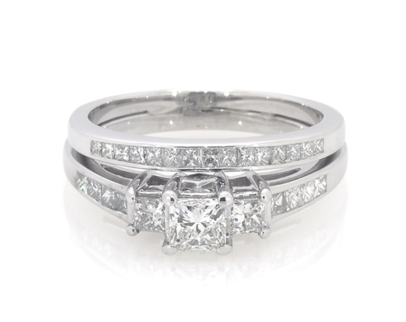 Main Image 1 of Previously Owned Princess-Cut Diamond Three-Stone Bridal Set 1 ct tw 14K White Gold Size 8.25