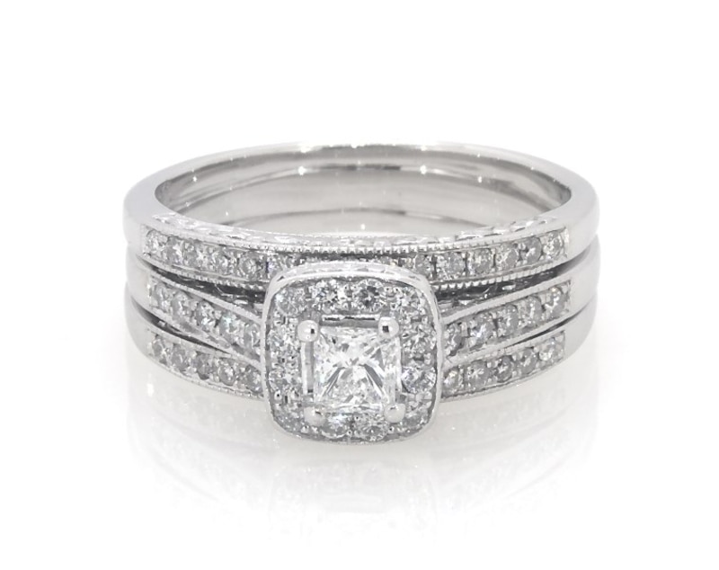 Main Image 1 of Previously Owned Princess-Cut Diamond Bridal Set 5/8 ct tw 14K White Gold Size 7.5