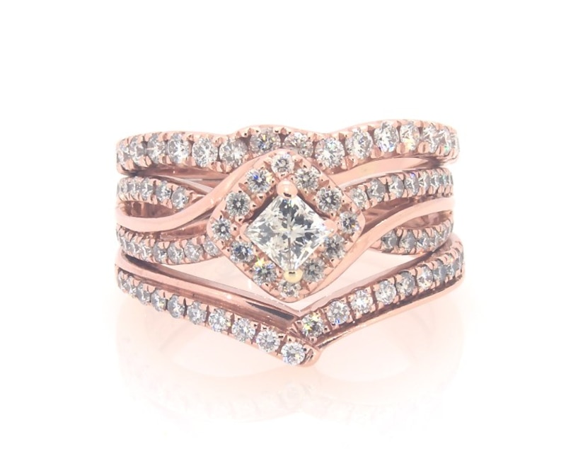 Main Image 1 of Previously Owned THE LEO Diamond Princess-Cut Halo Bridal Set 1-1/3 ct tw 14K Rose Gold Size 6.25