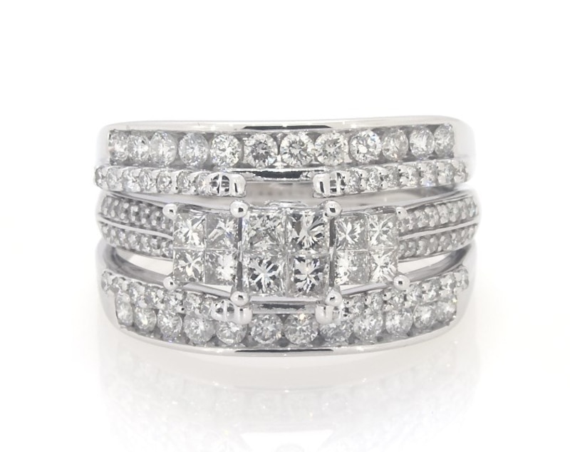 Main Image 1 of Previously Owned Princess-Cut Quad Diamond Trio Bridal Set 1-7/8 ct tw 14K White Gold Size 11