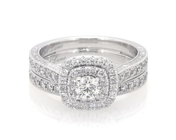 Previously Owned Neil Lane Round-Cut Diamond Double Halo Bridal Set 1-1/10 ct tw 14K White Gold Size 6.5