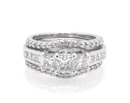 Previously Owned Princess-Cut Diamond Three-Stone Bridal Set 1-1/5 ct tw 14K White Gold Size 3.5