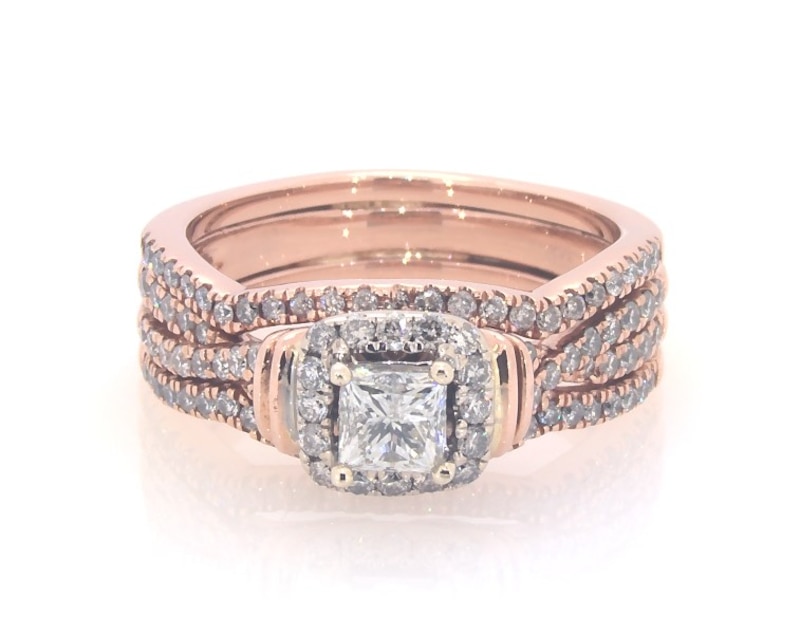 Main Image 1 of Previously Owned Princess-Cut Diamond Halo Bridal Set 7/8 ct tw 14K Two-Tone Gold Size 6