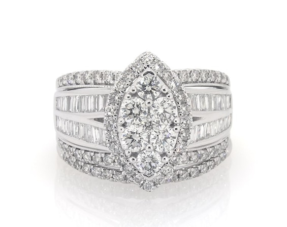 Previously Owned Round-Cut Multi-Diamond Marquise Halo Bridal Set 3-1/5 ct tw 10K White Gold Size 11.75