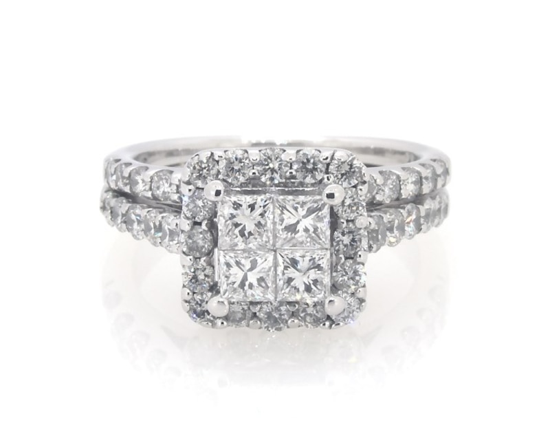 Main Image 1 of Previously Owned Princess-Cut Diamond Quad Bridal Set 1-3/4 ct tw 14K White Gold Size 5.75