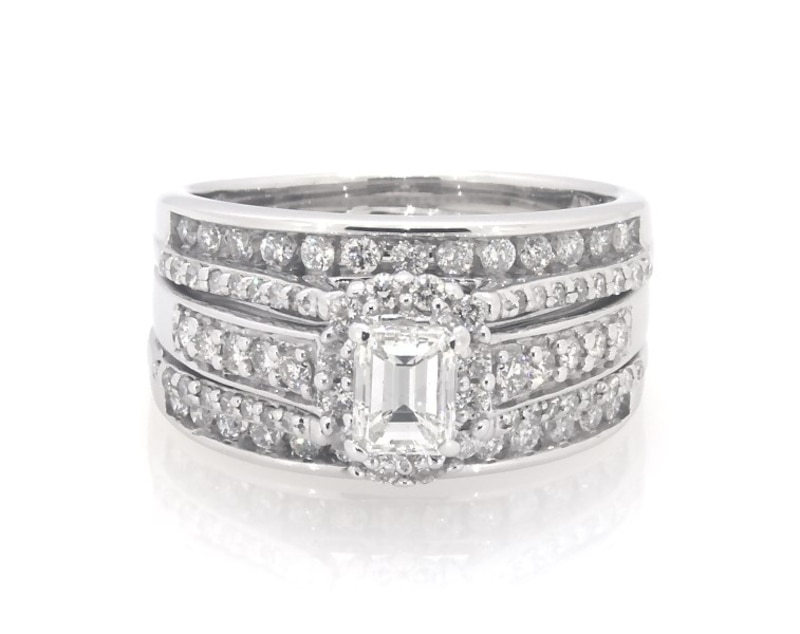 Main Image 1 of Previously Owned Emerald-Cut Diamond Halo Bridal Set 1-1/8 ct tw 14K White Gold Size 6.75