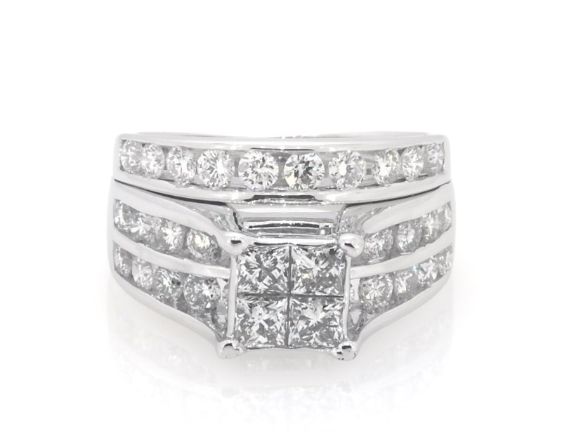 Main Image 1 of Previously Owned Princess-Cut Quad Diamond Bridal Set 2-3/8 ct tw 14K White Gold Size 6.5