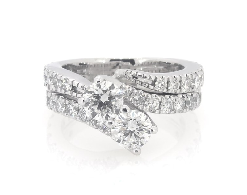 Main Image 1 of Previously Owned Ever Us Round-Cut Diamond Two-Stone Bridal Set 2-1/2 ct tw 14K White Gold Size 5.75