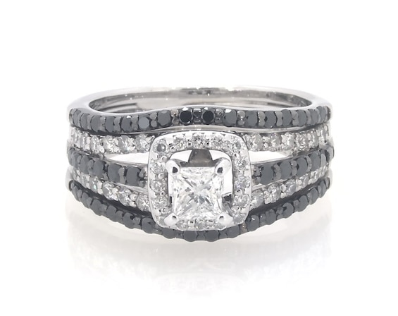 Previously Owned Black & White Diamond Bridal Set 1-1/4 ct tw Princess & Round-Cut 14K White Gold Size