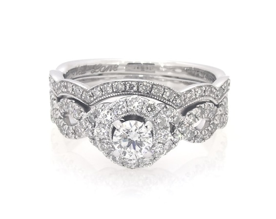 Previously Owned Neil Lane Round-Cut Diamond Halo Bridal Set 1-1/6 ct tw 14K White Gold Size 6.75