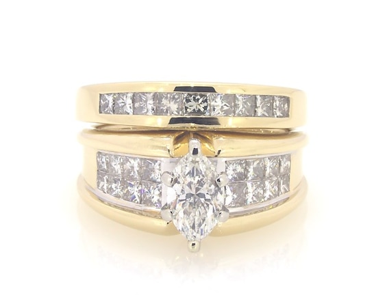 Previously Owned Marquise-Cut Diamond Bridal Set 1-7/8 ct tw 14K Yellow Gold Size 6.5