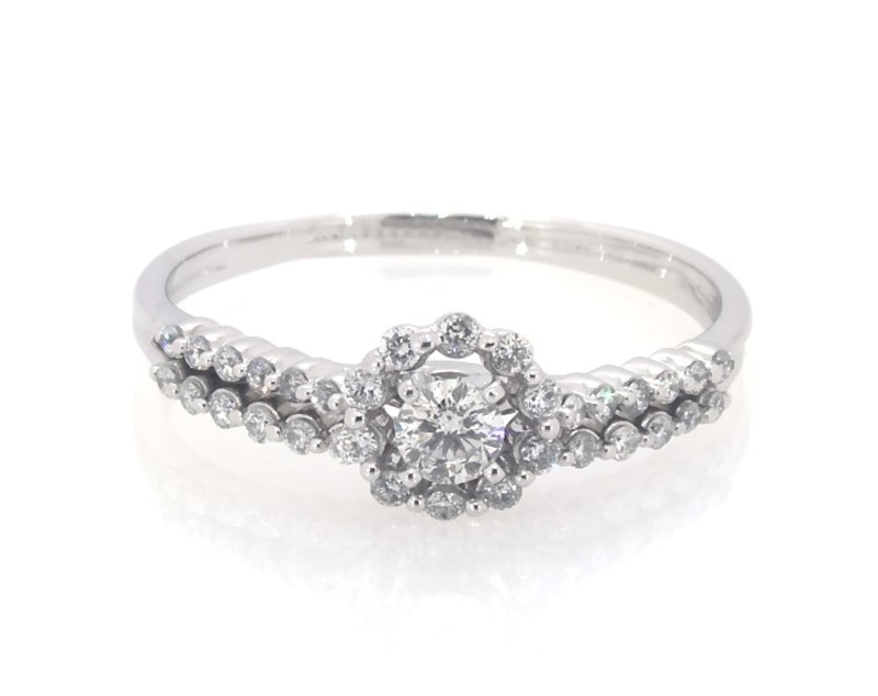 Main Image 1 of Previously Owned Round-Cut Diamond Halo Bridal Set 3/8 ct tw 10K White Gold Size 8.75