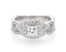 Previously Owned Neil Lane Princess-Cut Diamond Halo Bridal Set 1-1/8 ct tw 14K White Gold Size 5