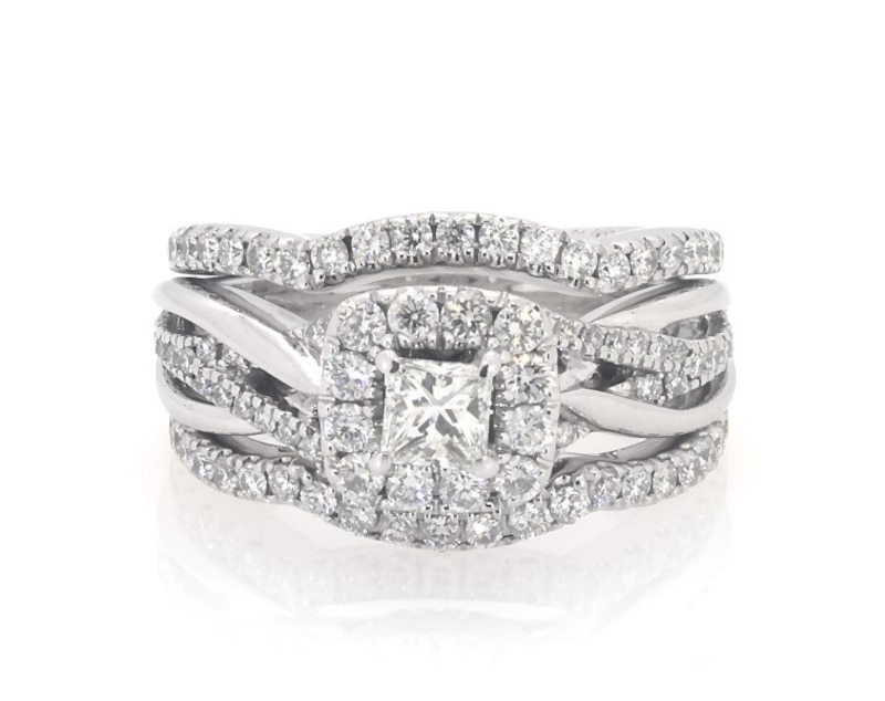 Main Image 1 of Previously Owned Neil Lane Princess-Cut Diamond Halo Bridal Set 1-1/6 ct tw 14K White Gold Size 5.25