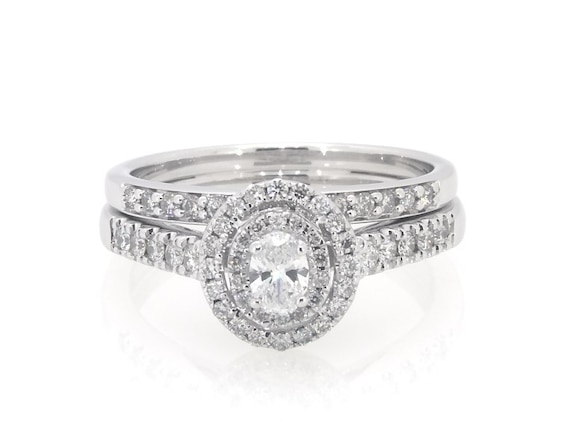 Previously Owned Oval-Cut Diamond Double Halo Bridal Set 1/2 ct tw 10K White Gold Size 6.75