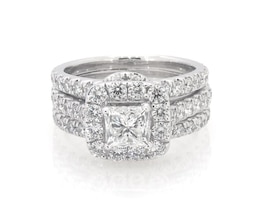 Previously Owned Neil Lane Princess-Cut Diamond Halo Bridal Set 2-7/8 ct tw 14K White Gold Size 5.75