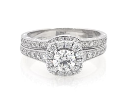 Previously Owned Neil Lane Round-Cut Diamond Halo Bridal Set 1-1/2 ct tw 14K White Gold Size 8.5