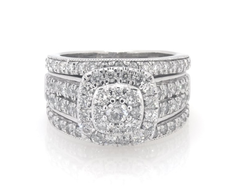 Main Image 1 of Previously Owned Round-Cut Multi-Diamond Halo Bridal Set 1-1/2 ct tw 14K White Gold Size 5